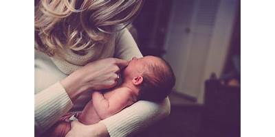 Caricias de Bebe